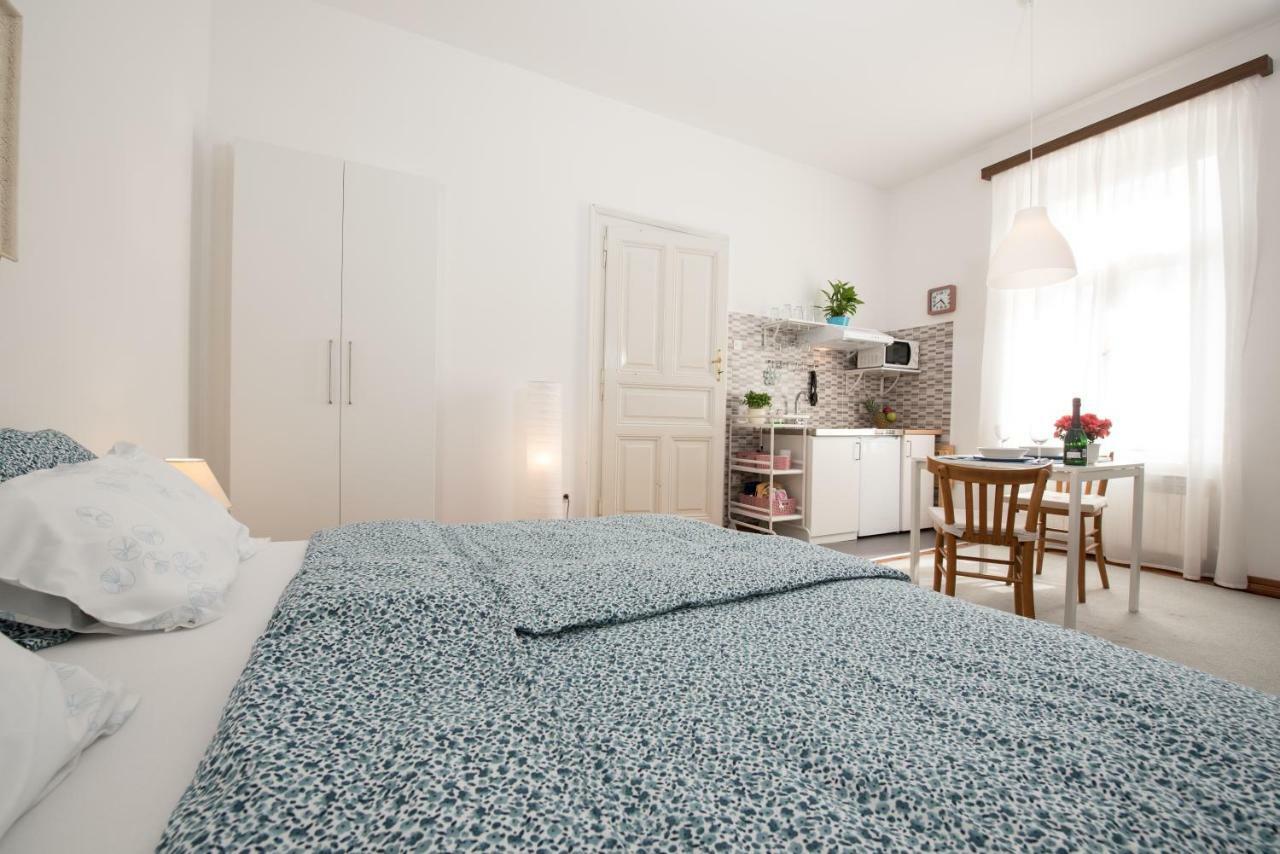 Stefani Studio Apartman Opatija Exterior foto