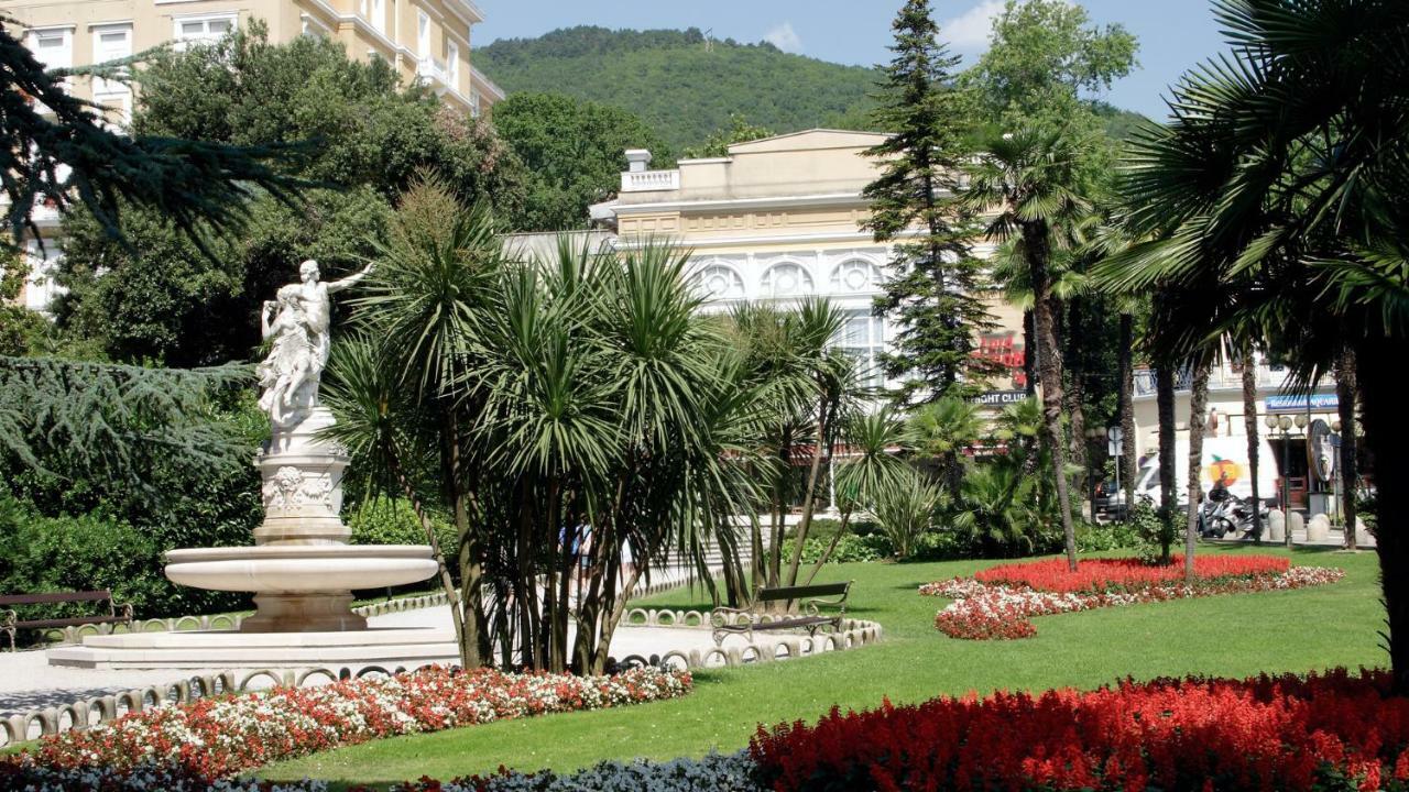 Stefani Studio Apartman Opatija Exterior foto