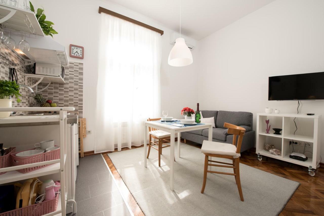 Stefani Studio Apartman Opatija Exterior foto