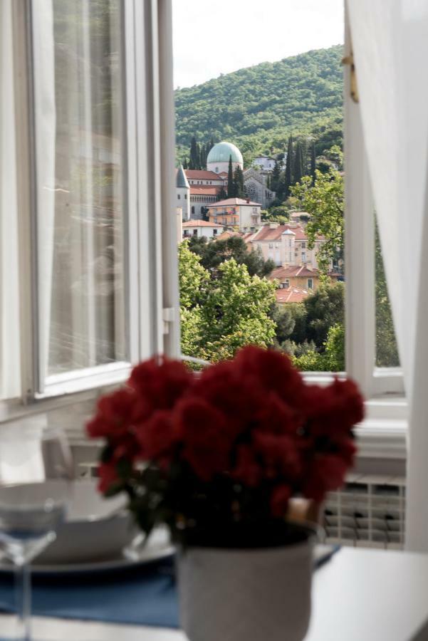 Stefani Studio Apartman Opatija Exterior foto